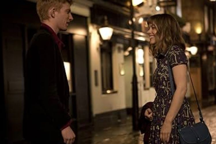 Sinopsis Film About Time: Cerita Cinta, Perjalanan Waktu, dan Pelajaran Kehidupan tentang Menyadari Setiap Detik Bersama